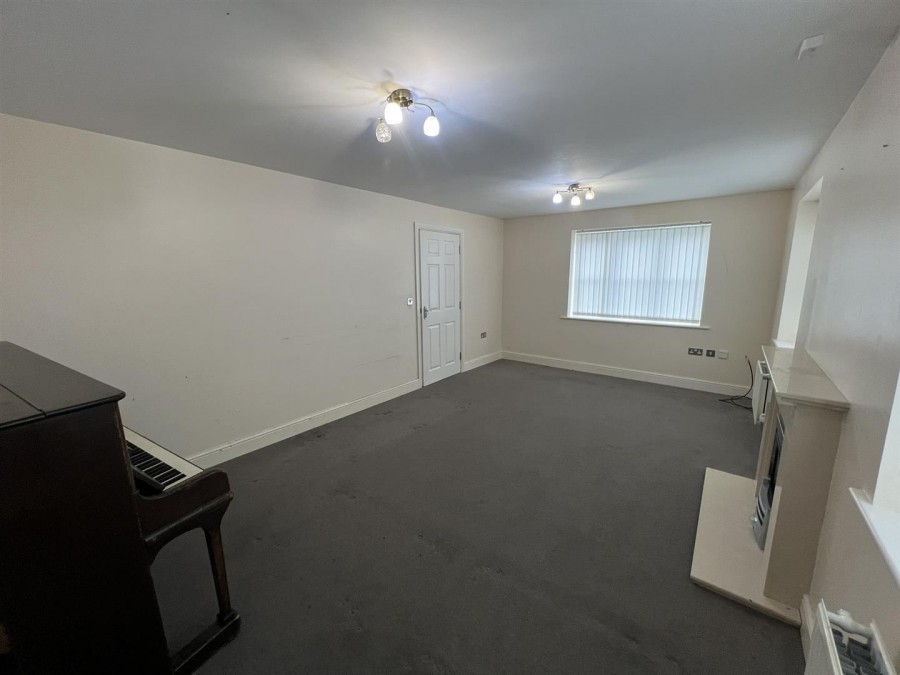 Images for Hornbeam Close, Great Moor, Stockport