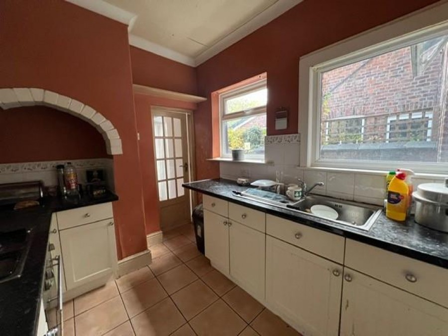 Images for Shaw Heath, Stockport