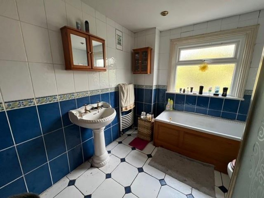 Images for Shaw Heath, Stockport