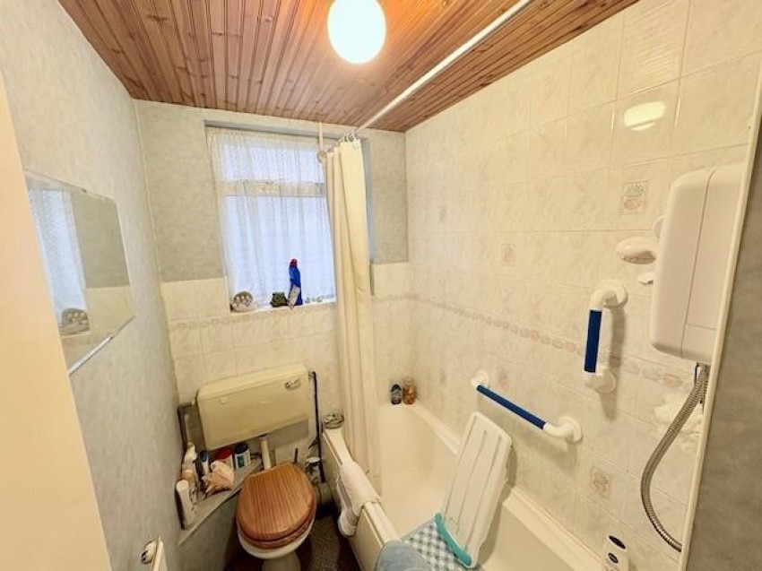 Images for Lowfield Road, Cale Green, Stockport