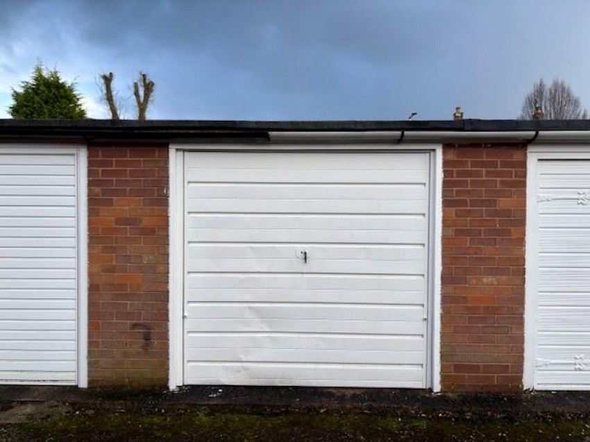 Images for Lowfield Road, Cale Green, Stockport