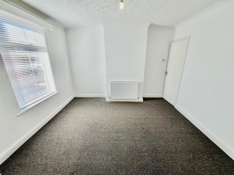 Images for Lorne Grove, Cale Green, Stockport