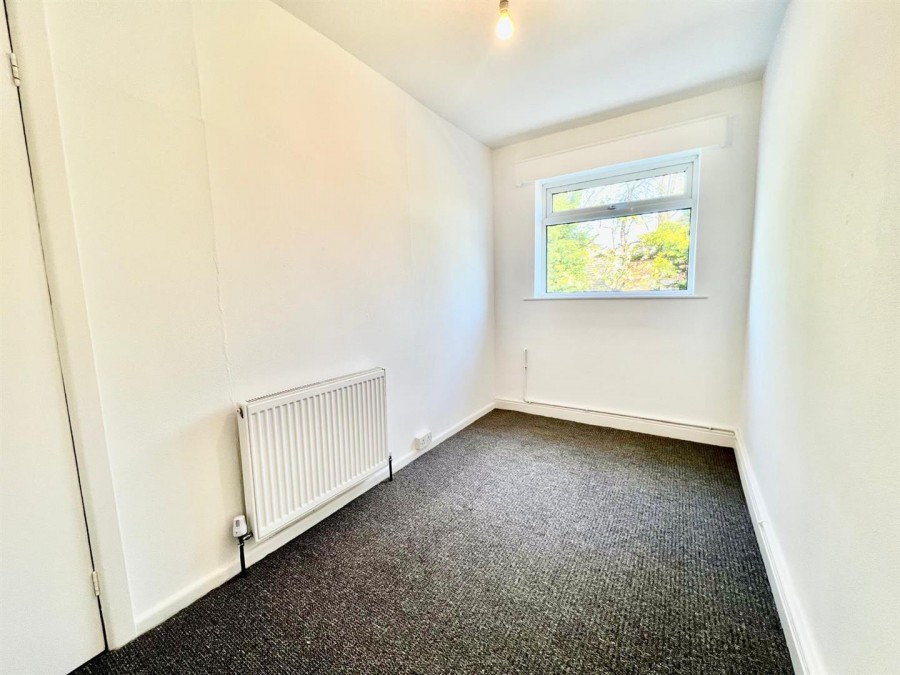 Images for Lorne Grove, Cale Green, Stockport