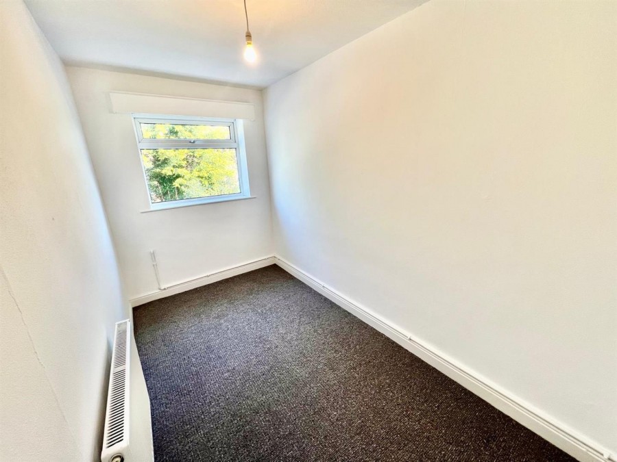 Images for Lorne Grove, Cale Green, Stockport