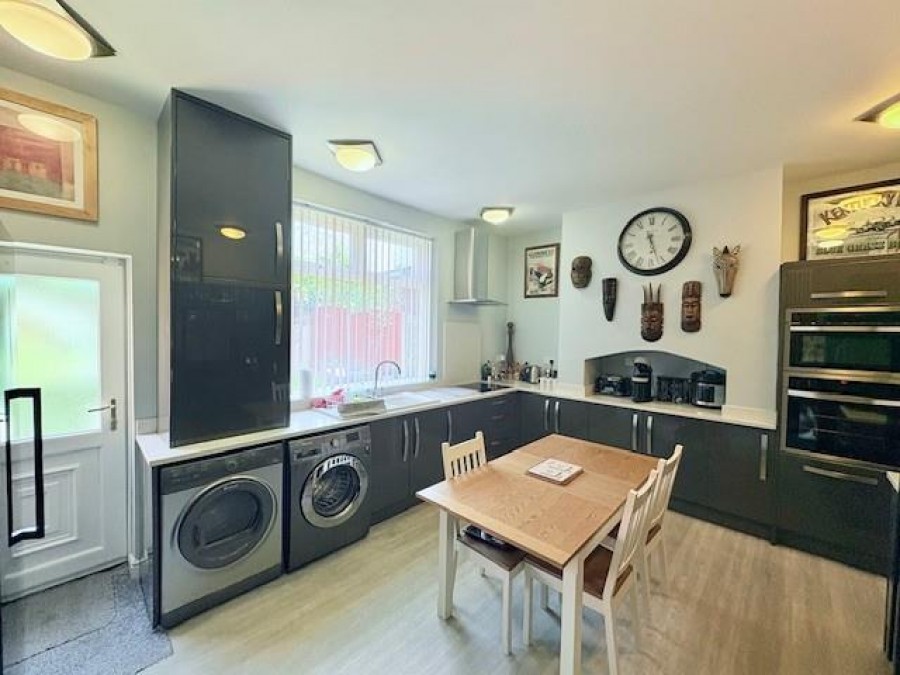 Images for Shaw Heath, Stockport