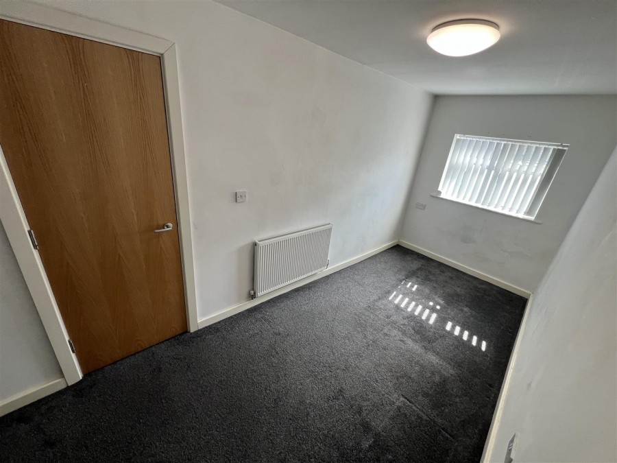 Images for Middle Hillgate, Stockport