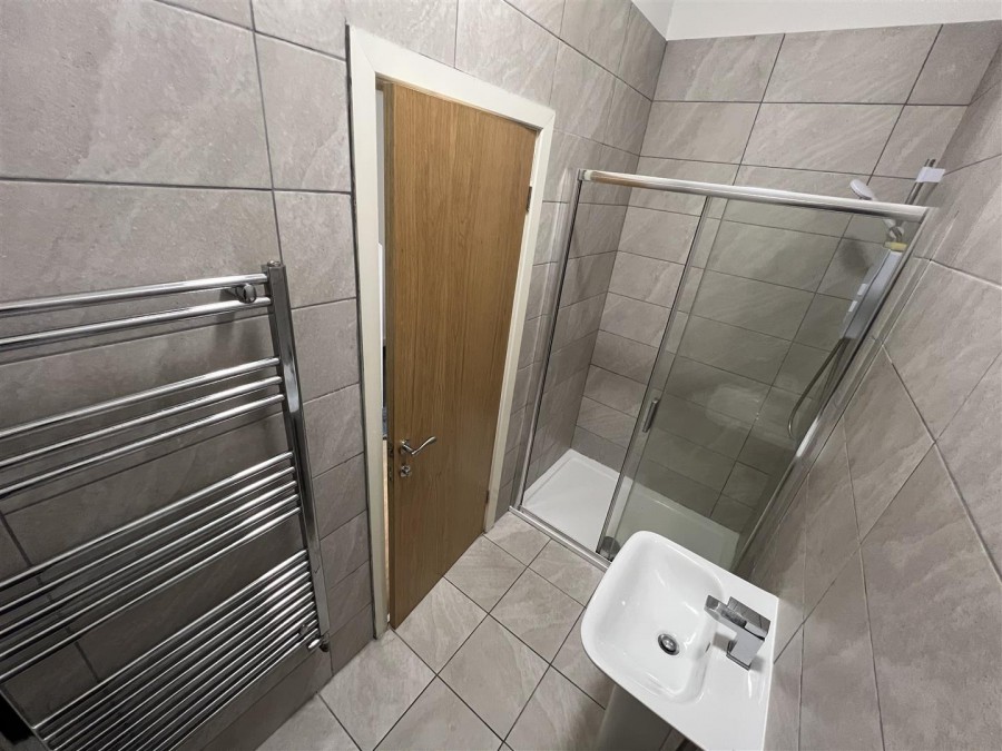 Images for Middle Hillgate, Stockport