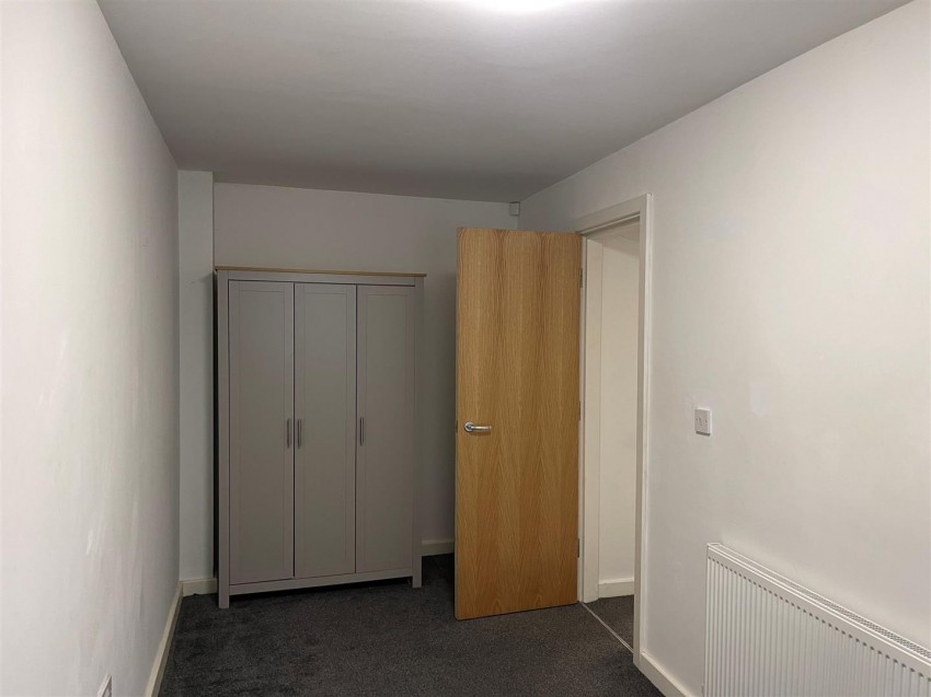Images for Middle Hillgate, Stockport