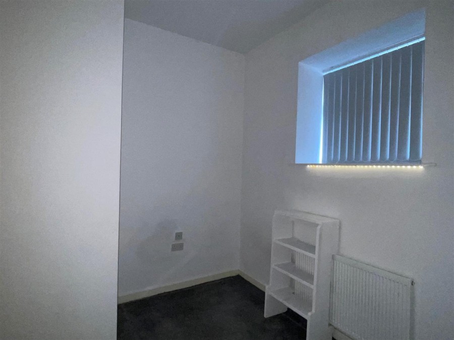 Images for Middle Hillgate, Stockport