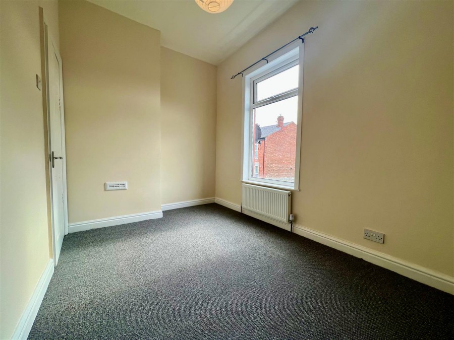 Images for Shaw Road South, Shaw Heath, Stockport