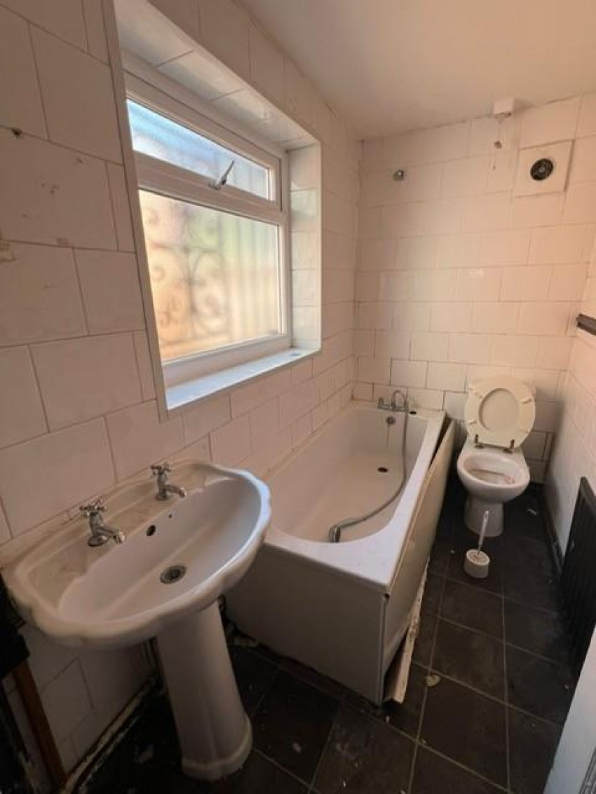 Images for 70 Pinnington Road, Gorton, Manchester