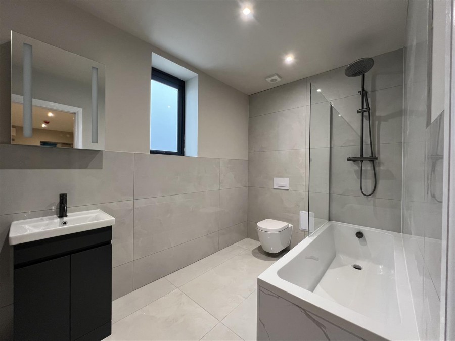 Images for Carrwood House, Shaw Heath, Stockport