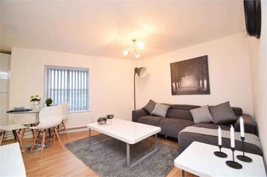 Images for 14 St Mary's Court, 8 Millgate, Stockport