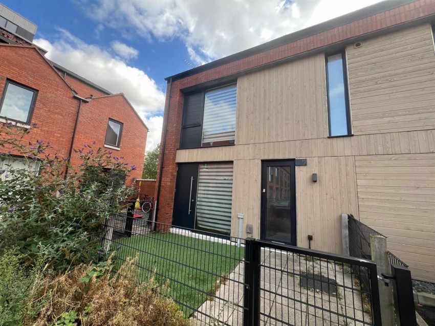 Images for Mill Terrace, Stockport