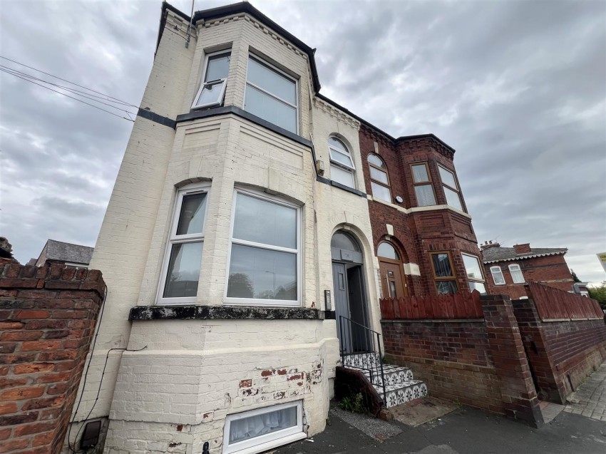 Images for Shaw Heath, Stockport