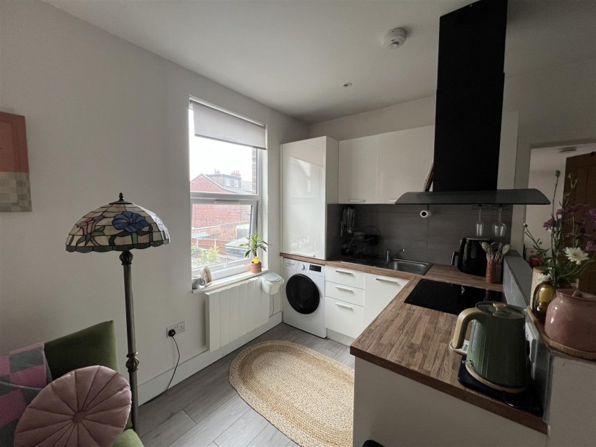 Images for Shaw Heath, Stockport