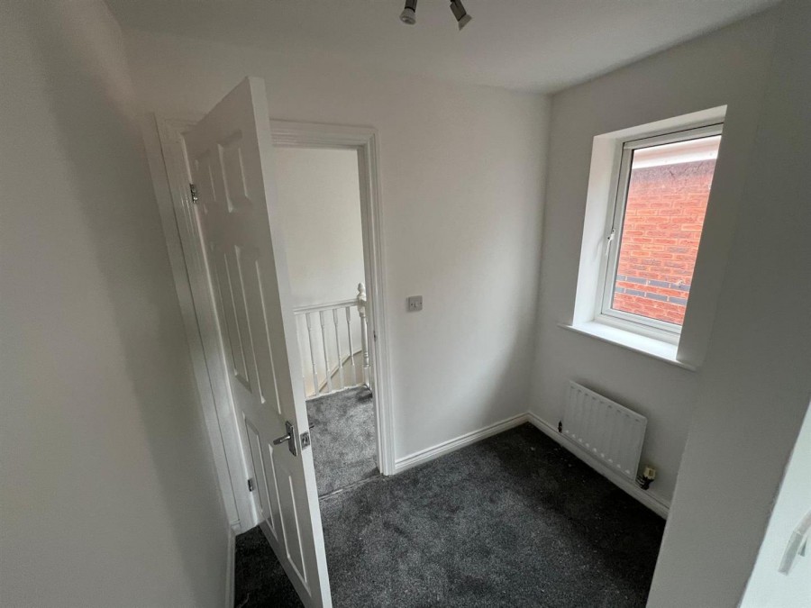 Images for Goodwood Drive, Stockport