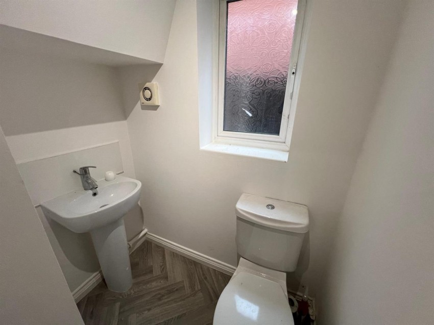 Images for Goodwood Drive, Stockport