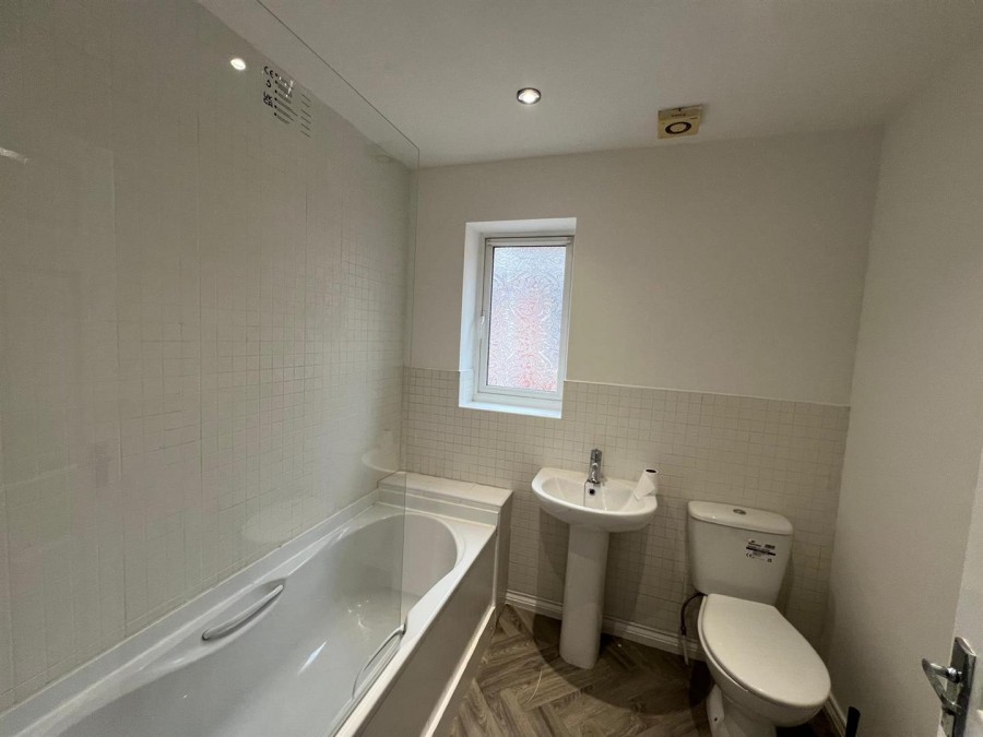 Images for Goodwood Drive, Stockport