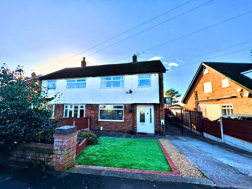 Images for Yew Tree Drive, Bredbury, Stockport