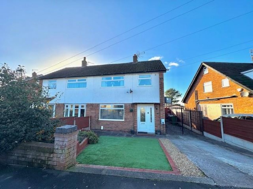 Images for Yew Tree Drive, Bredbury, Stockport