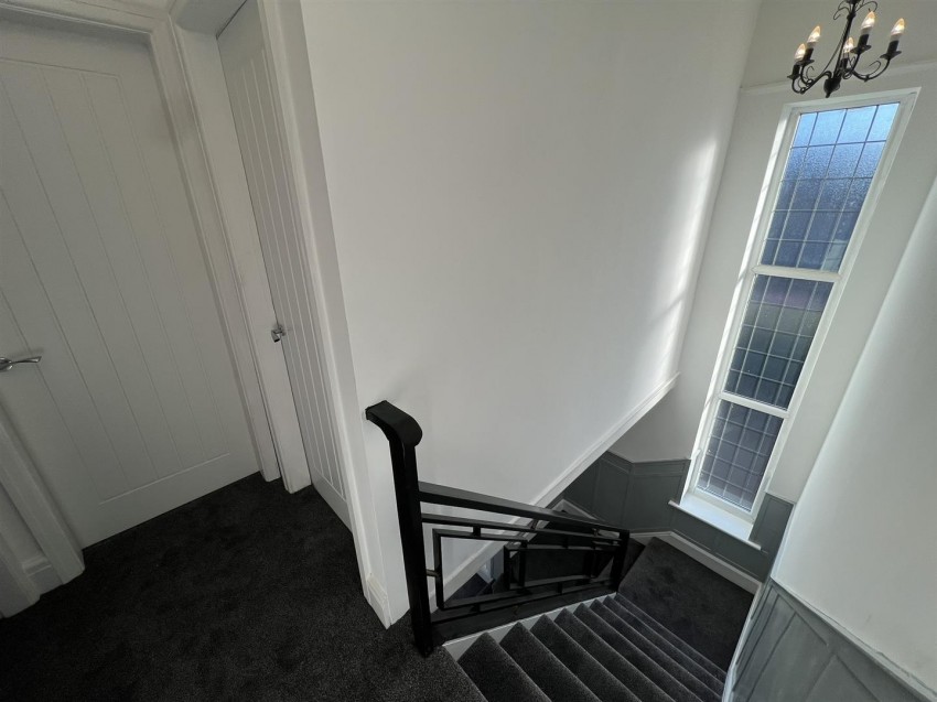 Images for Hillcrest Road, Stockport