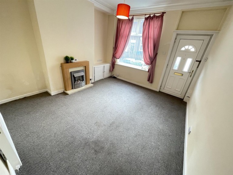 View Full Details for Charles Street, Hillgate, Stockport
