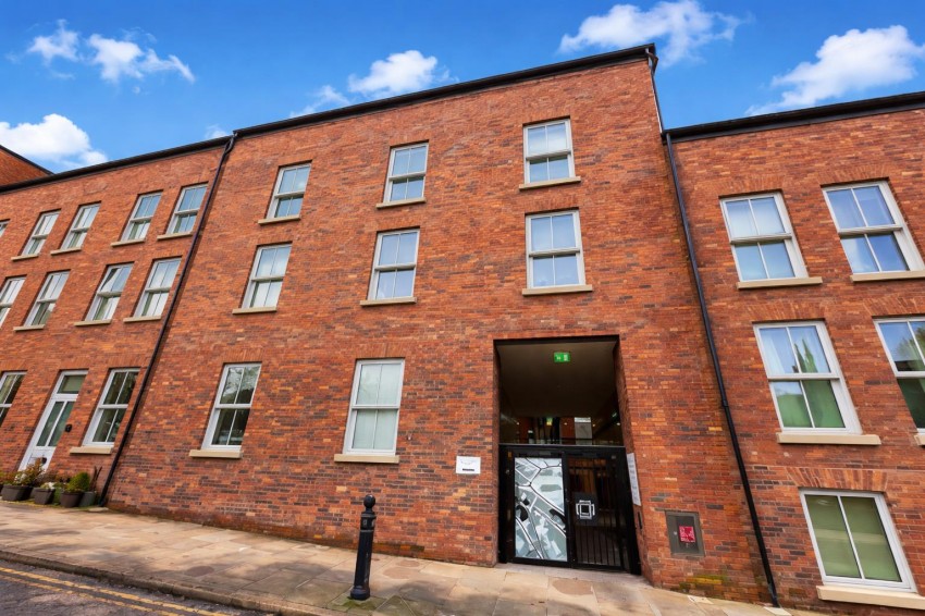 Images for St Mary's Gate, Churchgate, Stockport