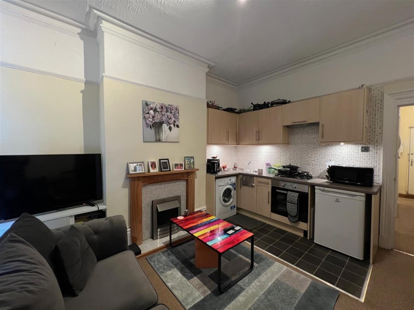 Images for 4a Lowfield Road, Shaw Heath, Stockport