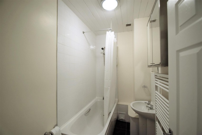 Images for 4a Lowfield Road, Shaw Heath, Stockport