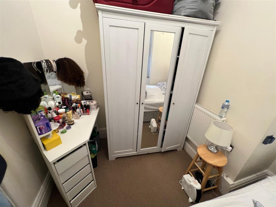 Images for 4a Lowfield Road, Shaw Heath, Stockport