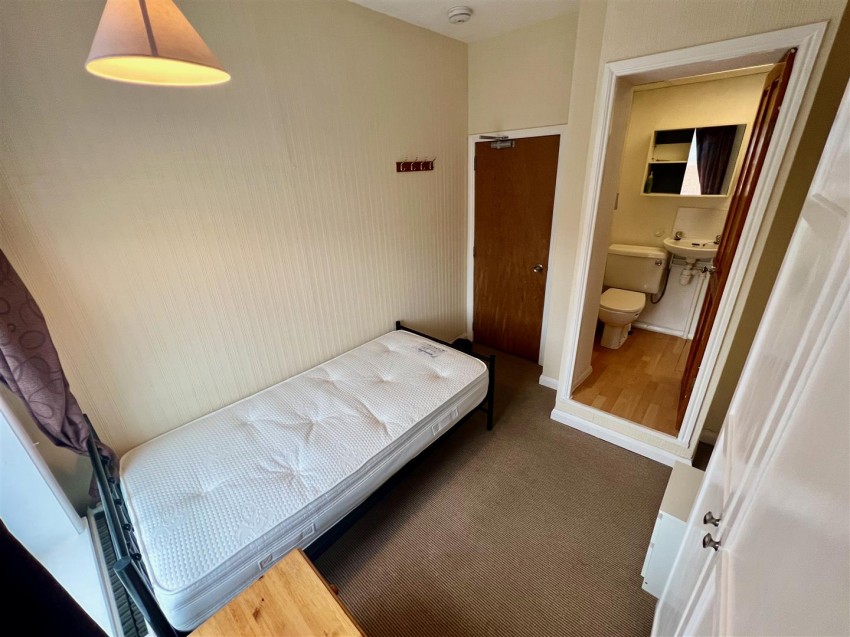 Images for Shaw Heath, Stockport