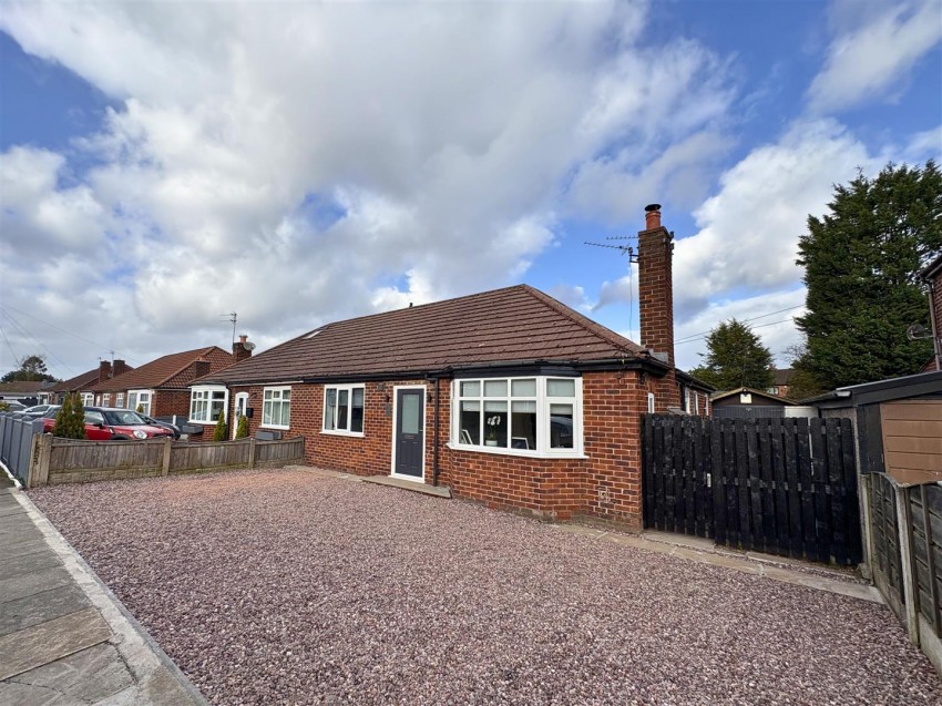 Images for Peakdale Avenue, Heald Green, Cheadle