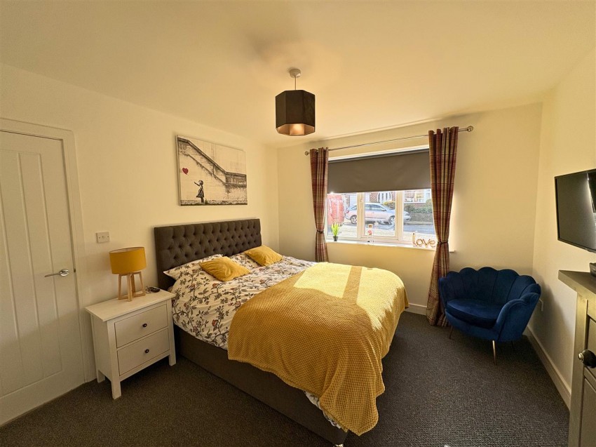 Images for Peakdale Avenue, Heald Green, Cheadle