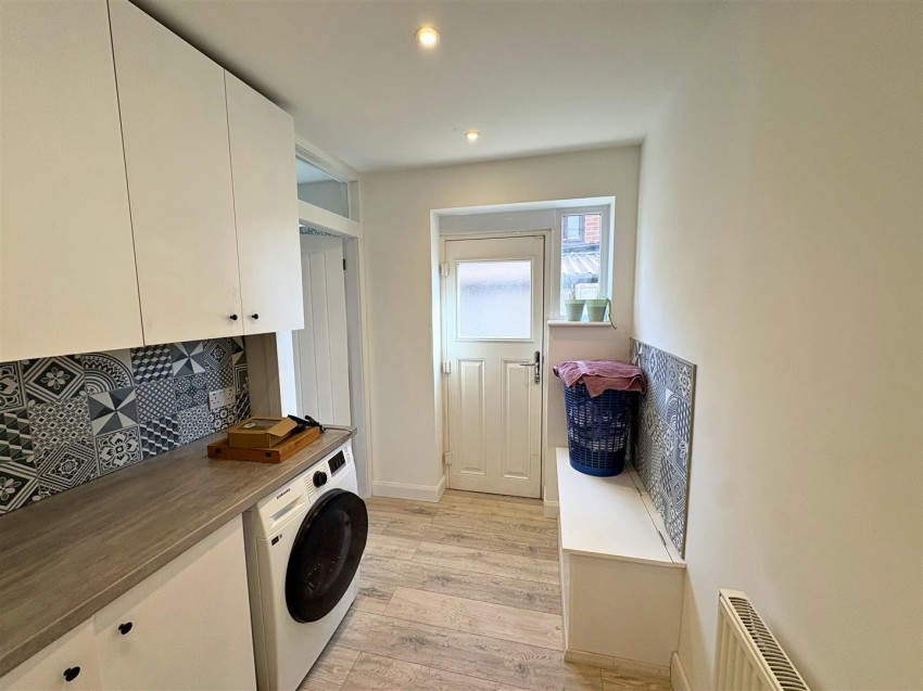 Images for Peakdale Avenue, Heald Green, Cheadle