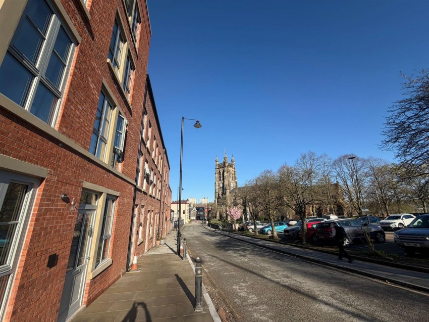 Images for St Mary's Gate, Churchgate, Stockport