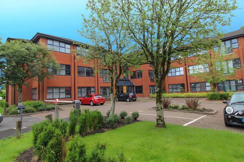Images for First Avenue, Poynton, Stockport