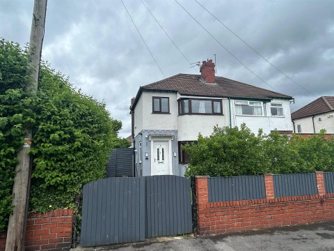 3 Villdale Avenue, Offerton, Stockport