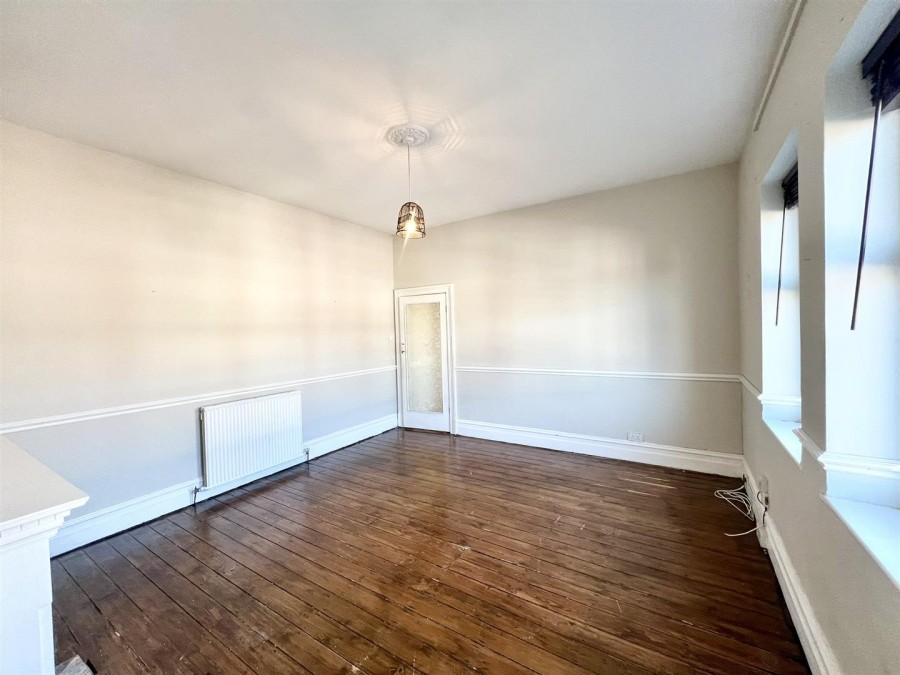 Images for Wellington Grove, Shaw Heath, Stockport