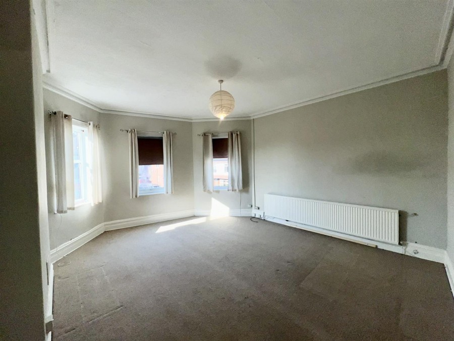 Images for Wellington Grove, Shaw Heath, Stockport