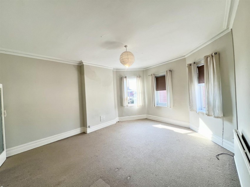 Images for Wellington Grove, Shaw Heath, Stockport