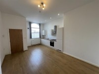 Images for Middle Hillgate, Stockport