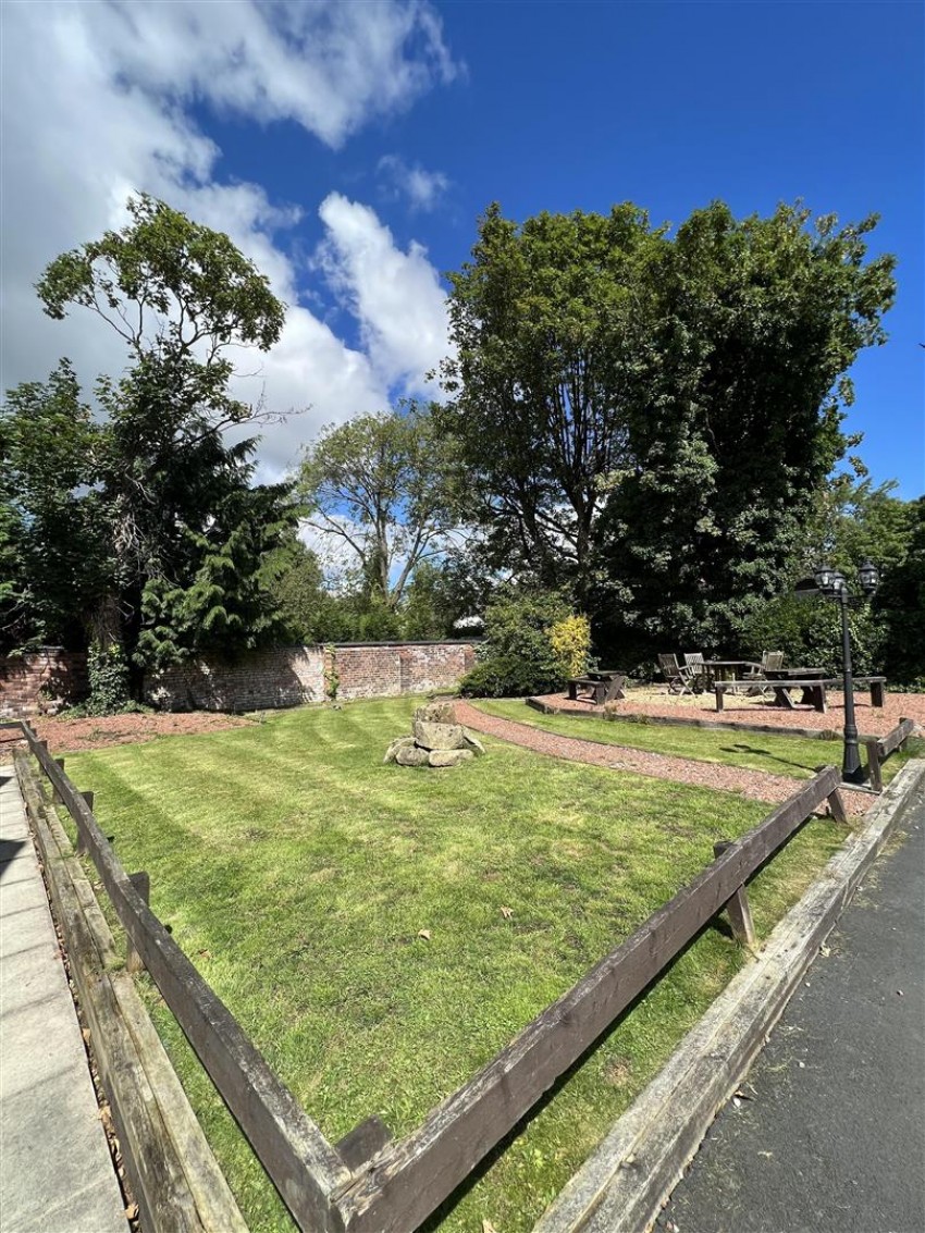 Images for 27 Cavendish Road, Eccles, Manchester